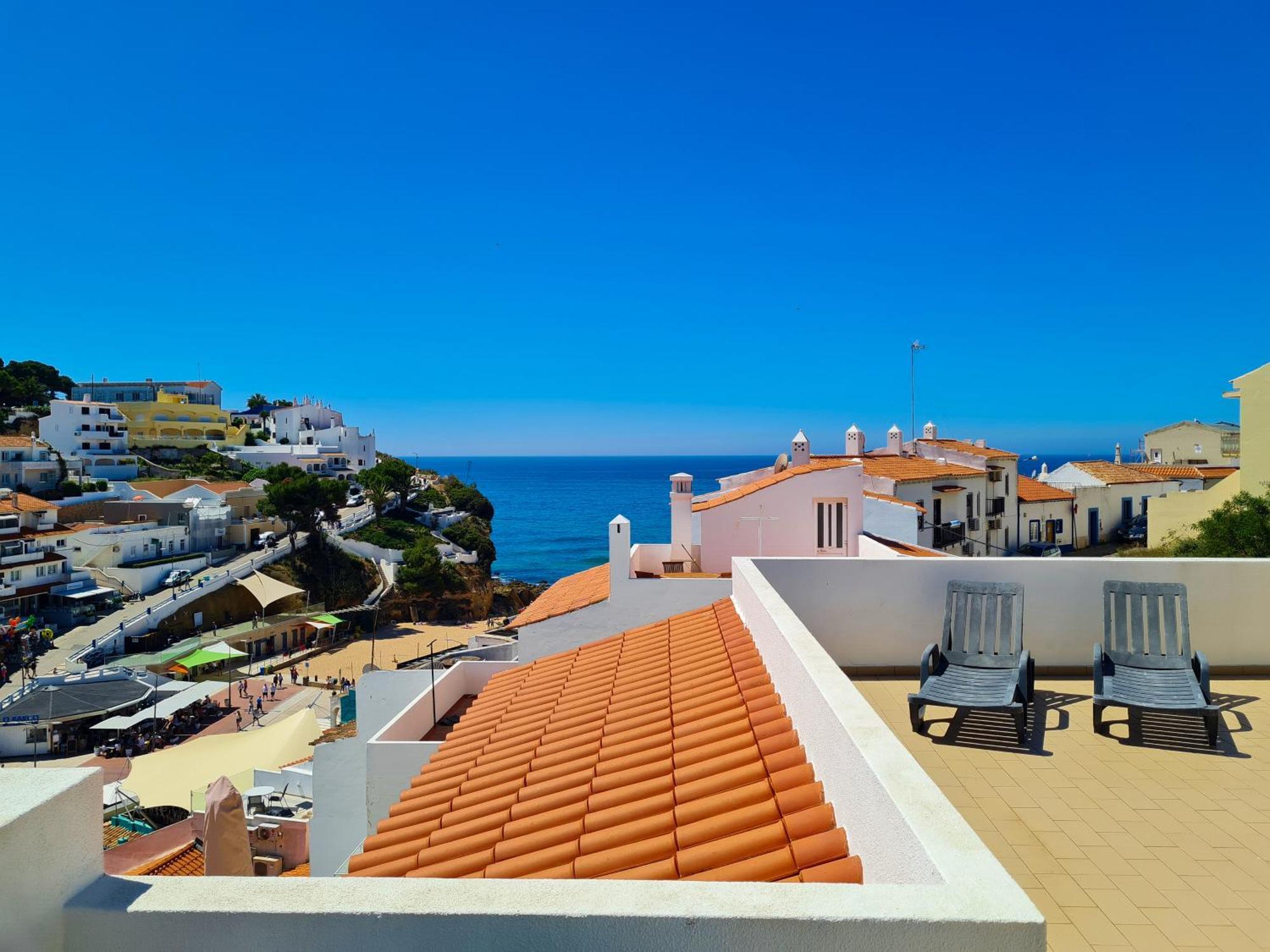Sitio Do Raposo - Carvoeiro - Wifi, Ac, Beach & Center 200M Exterior photo